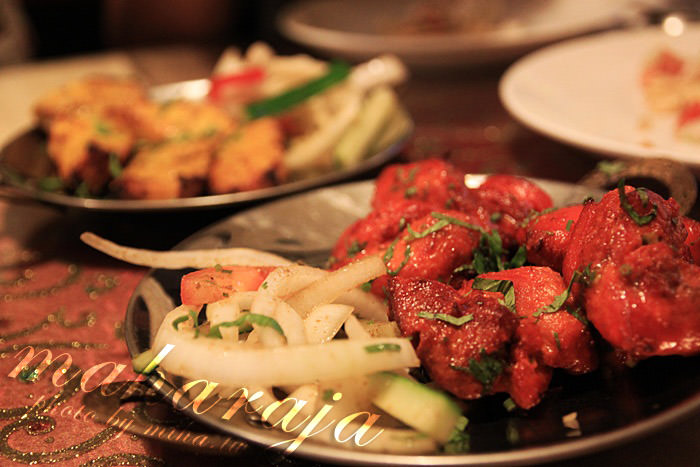 高雄異國餐廳氣氛滿分，來去印度：瑪哈印度餐廳 - 我是冰蹦拉。